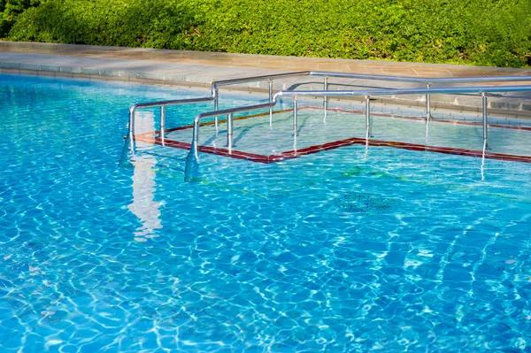 Upgrade Your Outdoor Space with Fiberglass Pool Installation