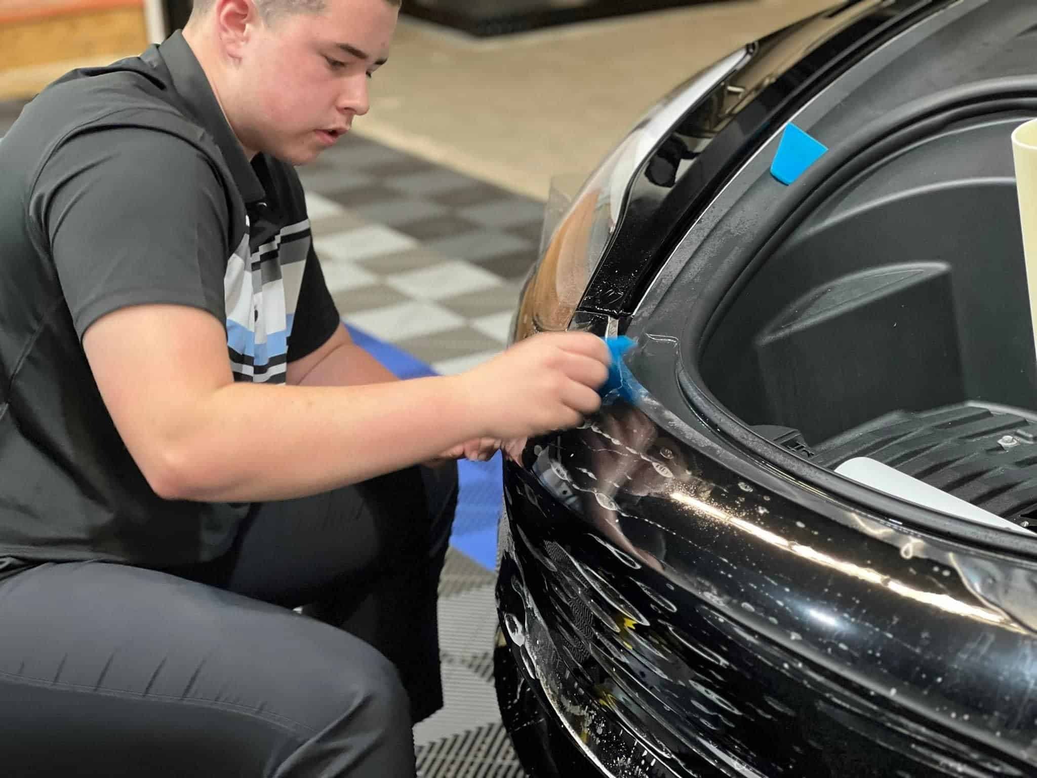 Paint Matching and Auto Body Repair Shop Services