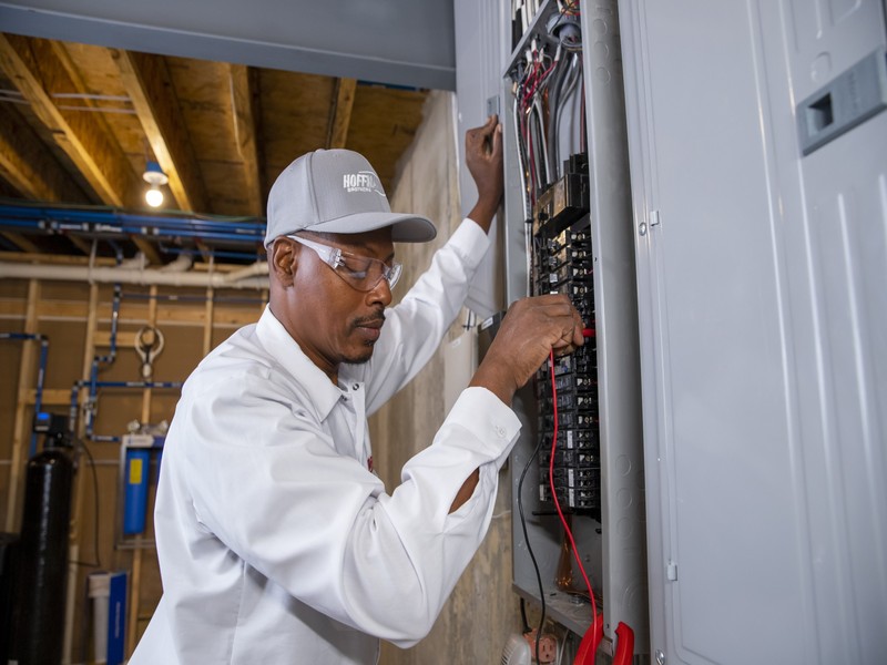 Commercial Electrician Safety Standards Every Business Should Know