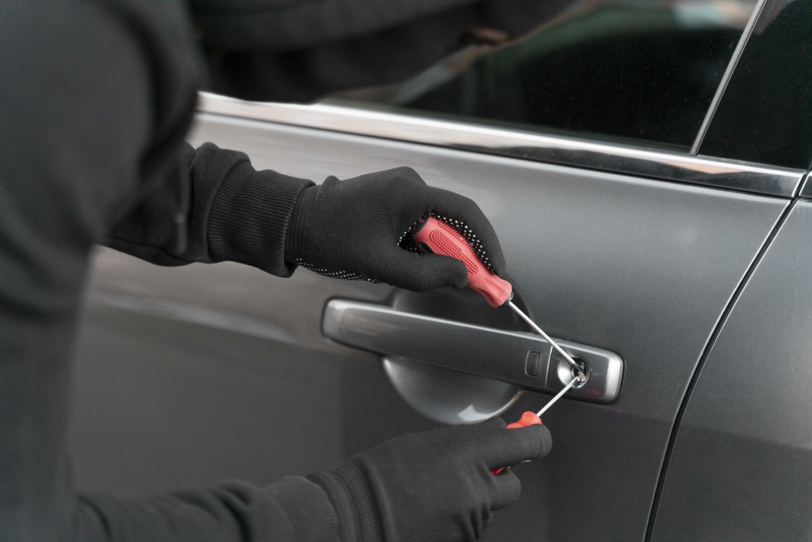 What to Do When locked out of your car and Need Immediate Assistance